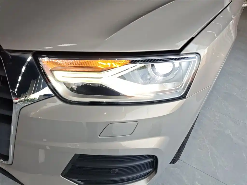 Audi Q3 2017 30 TFSI Fashion фото 18