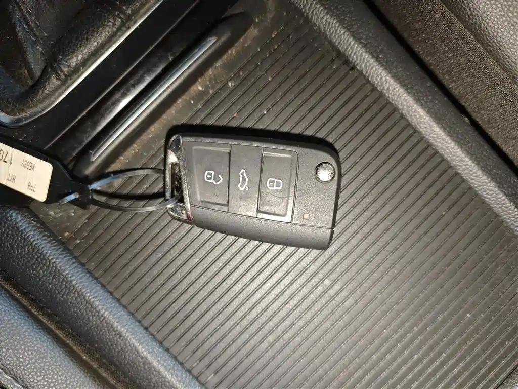 Volkswagen Sagitar 2021 280TSI DSG Surpassing Edition фото 9