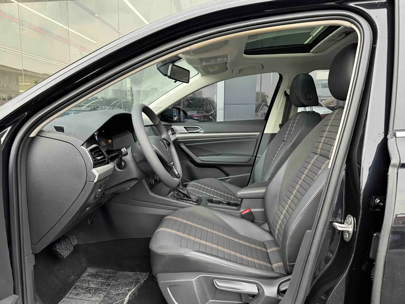 Volkswagen Lavida 2021 280TSI DSG Comfort Edition фото 4