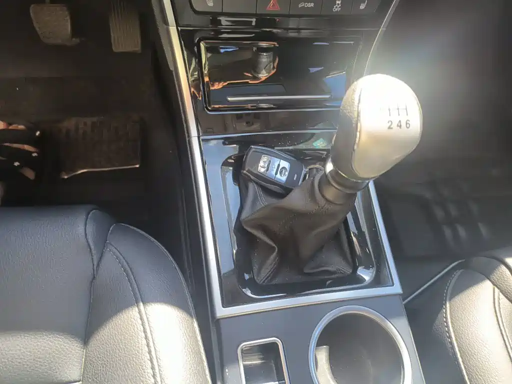 Haval H2 2015 2016 Red Label 1.5T Manual 2WD Luxury