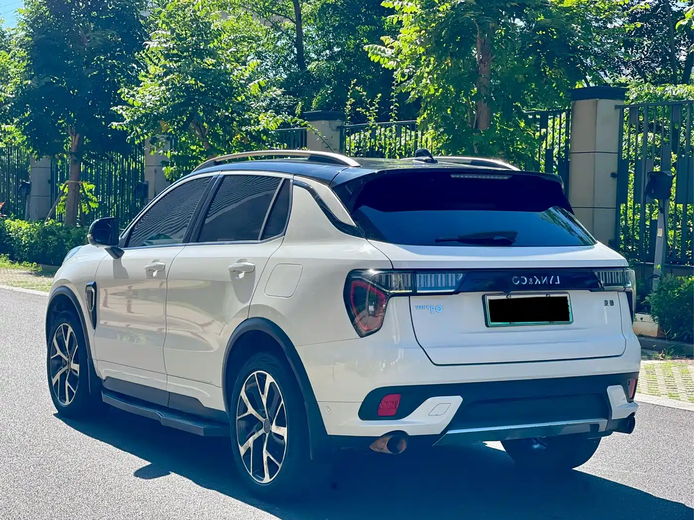 Lynk & Co 01 EM-P 2019 1.5T PHEV Power Pro China VI фото 7