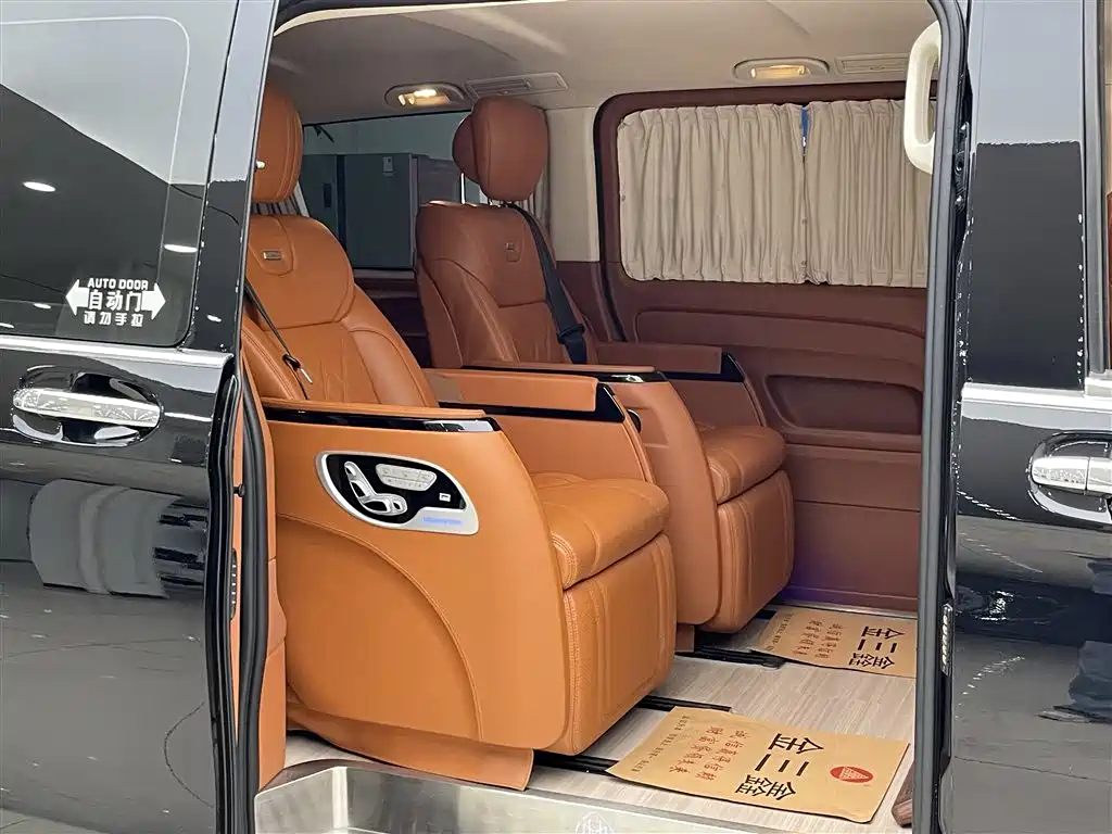 Mercedes-Benz Vito 2020 2.0T Business Edition (7-seater) фото 11