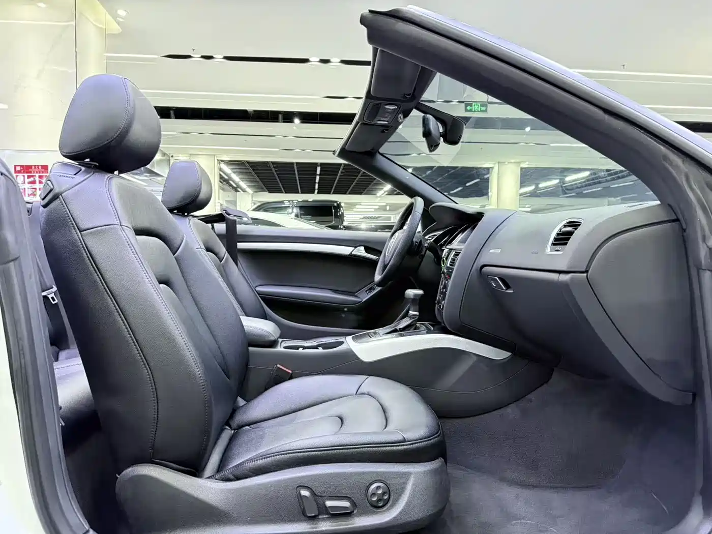 Audi A5 (Import) 2010 2.0TFSI Cabriolet фото 10