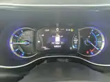 Фото 15 - Chrysler Pacifica PHEV