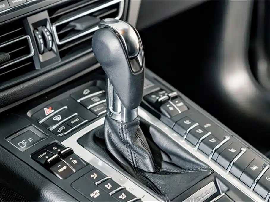 Porsche Macan 2020 Macan S 3.0T фото 17