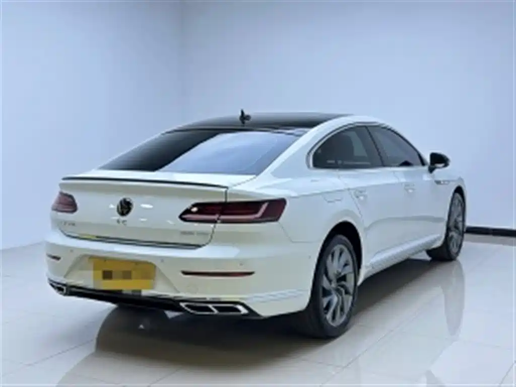 Volkswagen FAW-Volkswagen CC 2024 380TSI Eye-catching Edition фото 4
