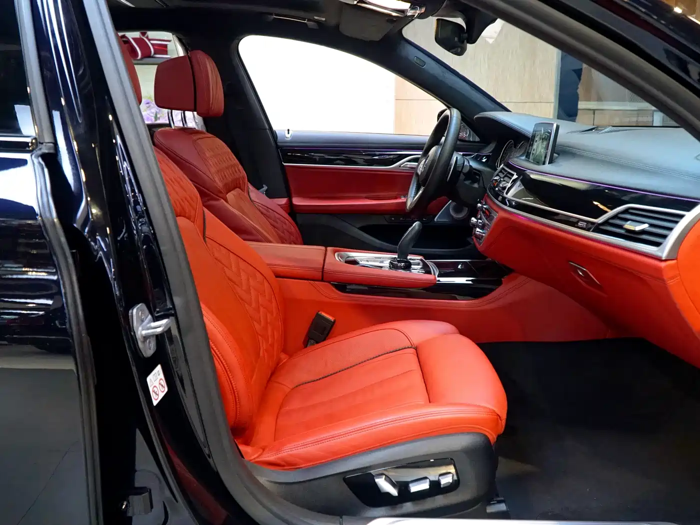 BMW 7 Series 2018 740Li xDrive Premium Type M Sport Package фото 10