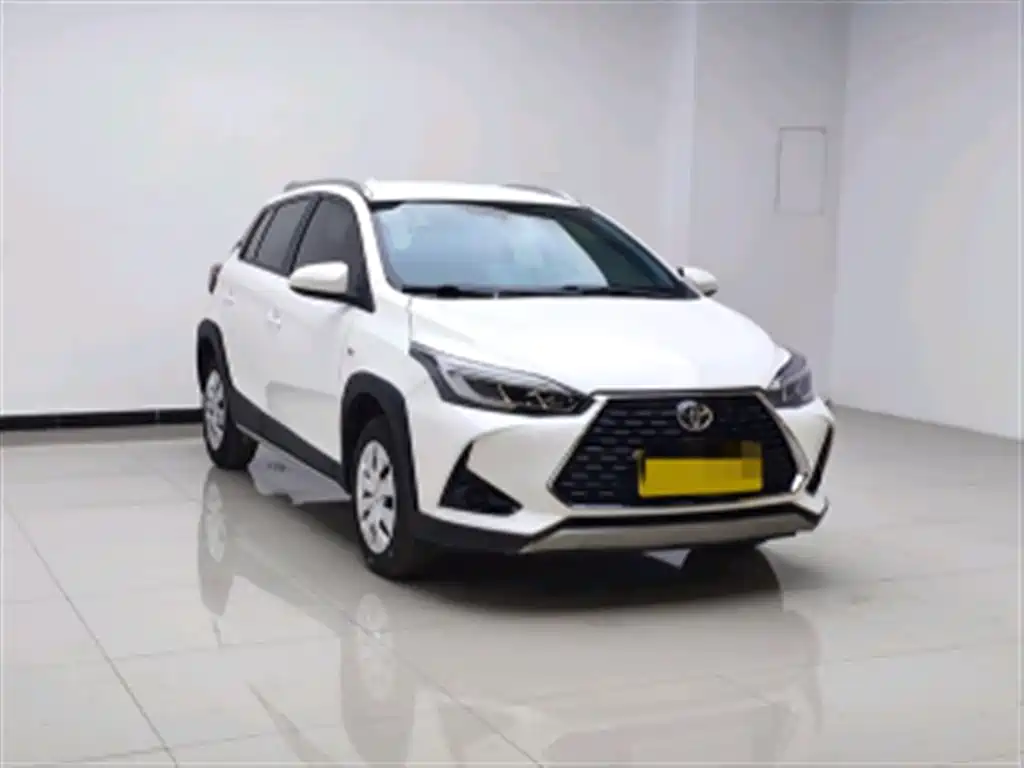 Toyota YARiS L Zhi Xuan 2022 Zhi Xuan X 1.5L CVT Luxury PLUS Edition фото 3