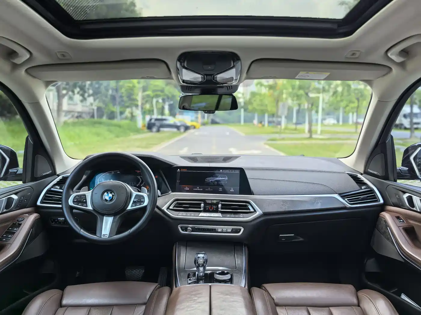 BMW X5 (Import) 2019 xDrive40i Exclusive M Sport Package фото 9