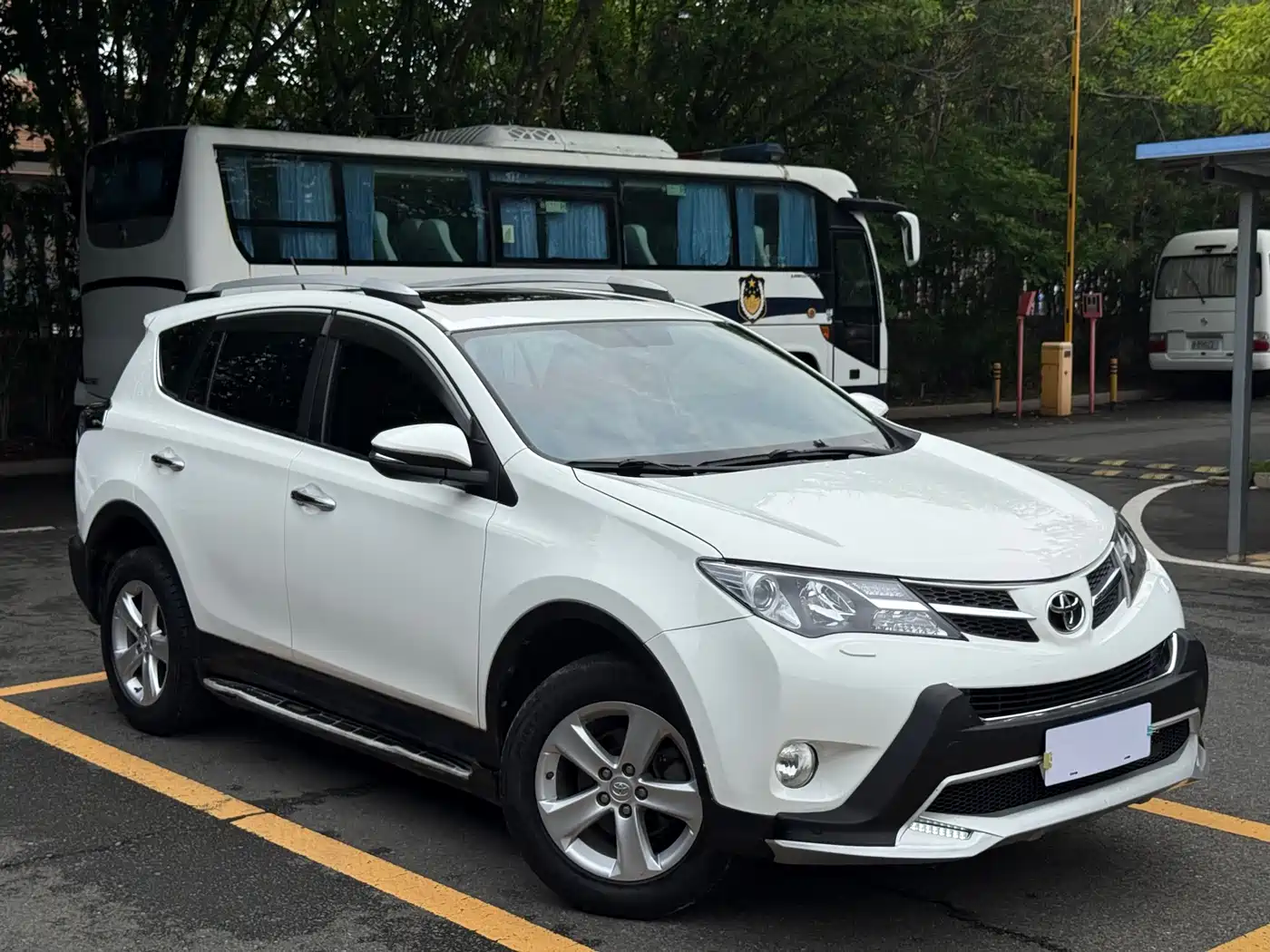 Toyota RAV4 Rongfang 2013 2.5L Auto 4WD Elite фото 3