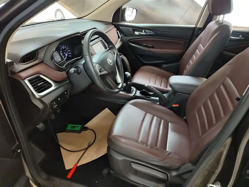 Changan Lingxuan 2017 2017 1.6L Manual Happiness