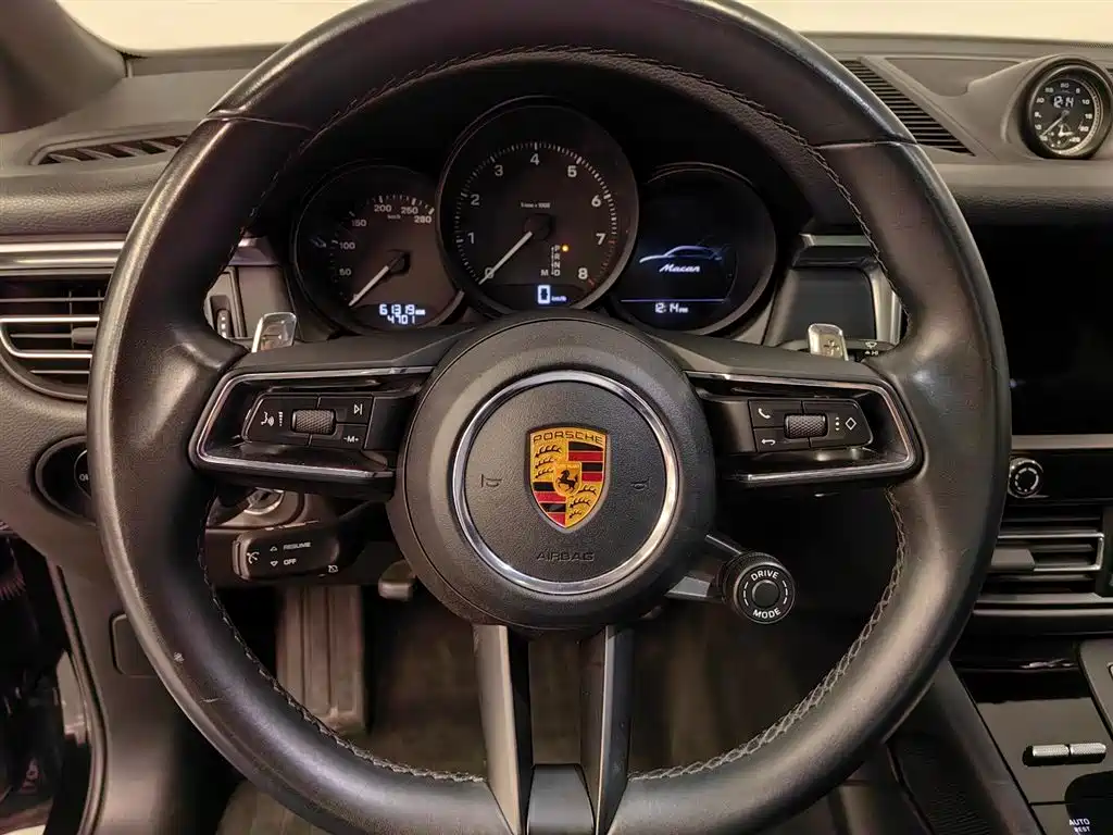 Porsche Macan 2022 Macan 2.0T фото 8