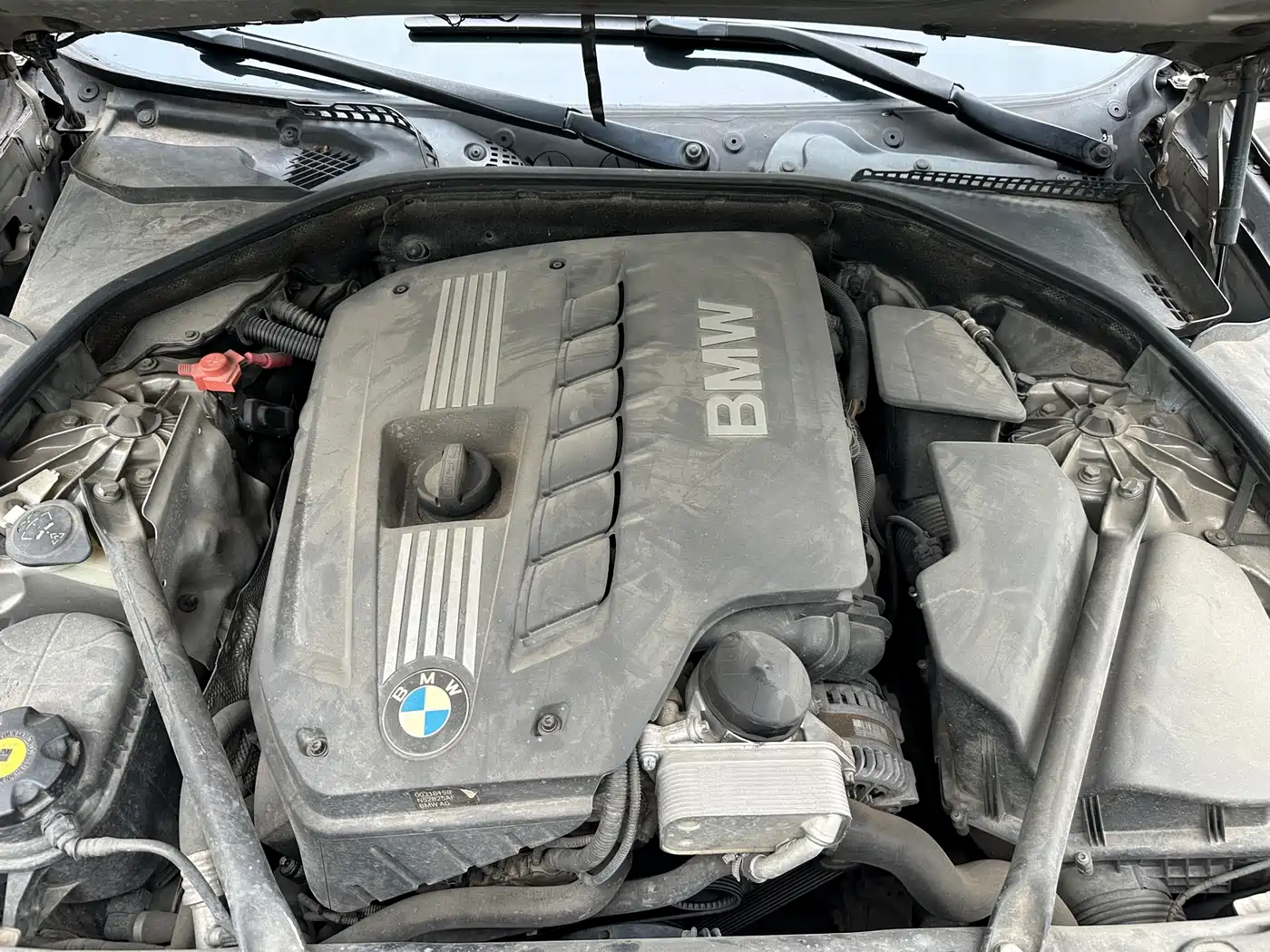 BMW 5 Series 2012 523Li Luxury фото 19