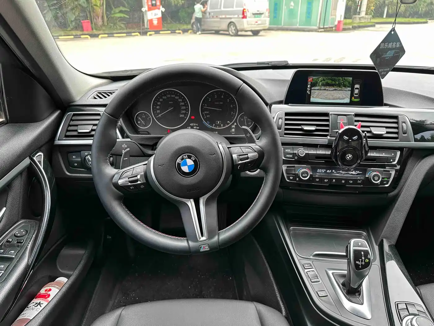 BMW 3 Series 2017 320Li M Sport фото 11