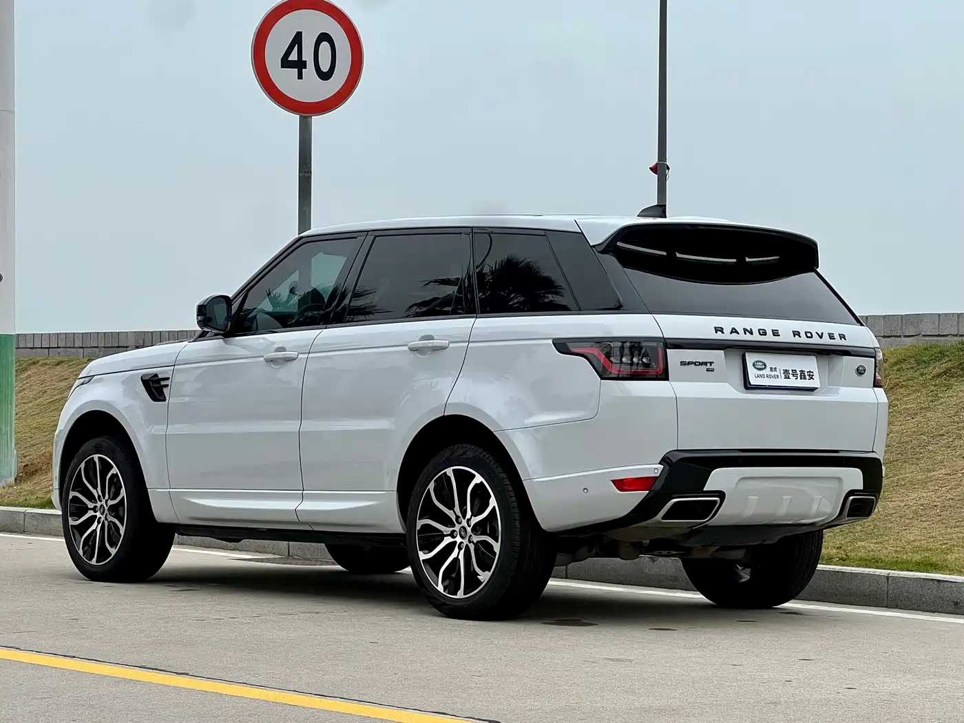 LAND ROVER RANGE ROVER SPORT