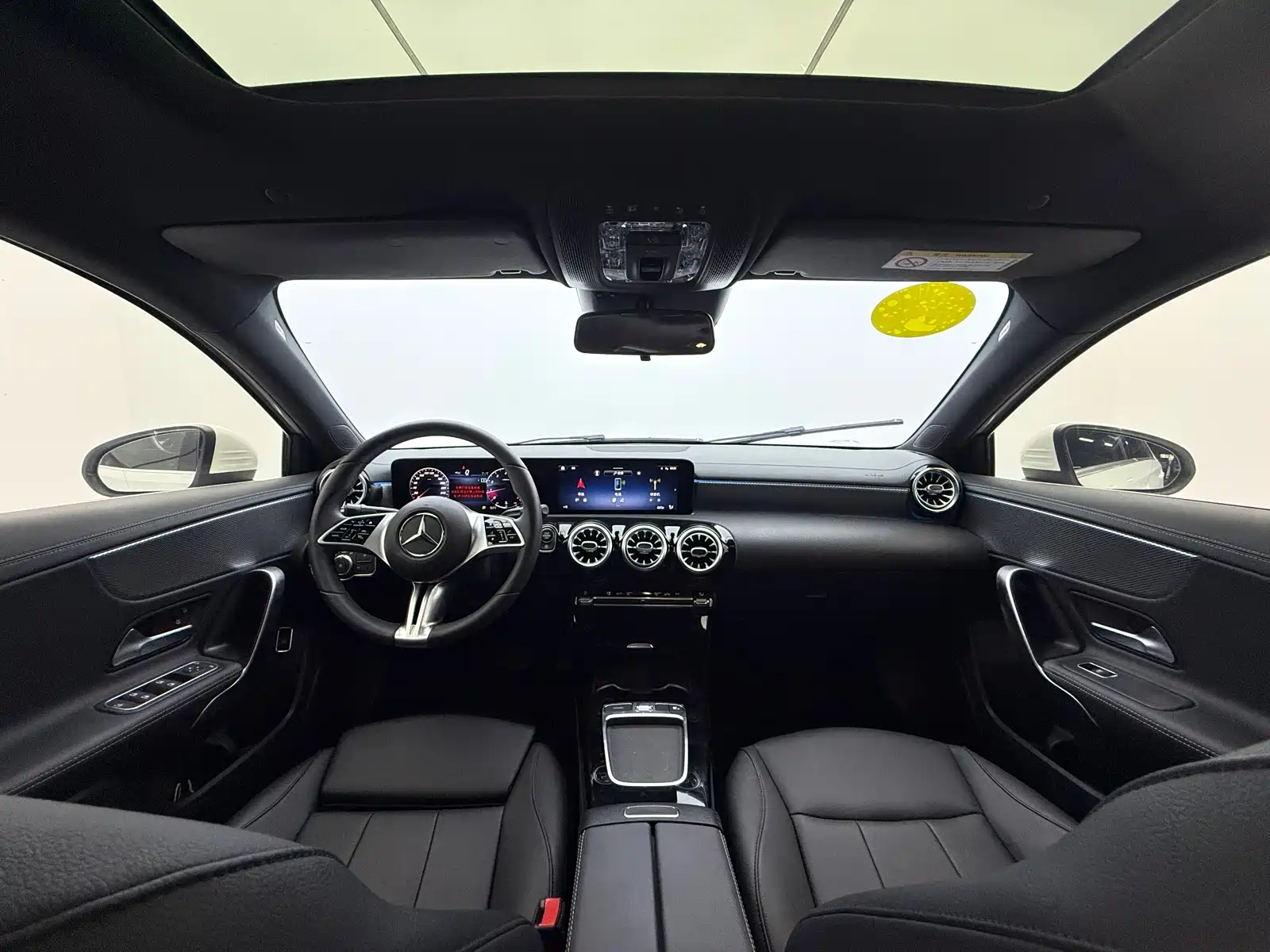 Фото 8 - Mercedes-Benz A-Class