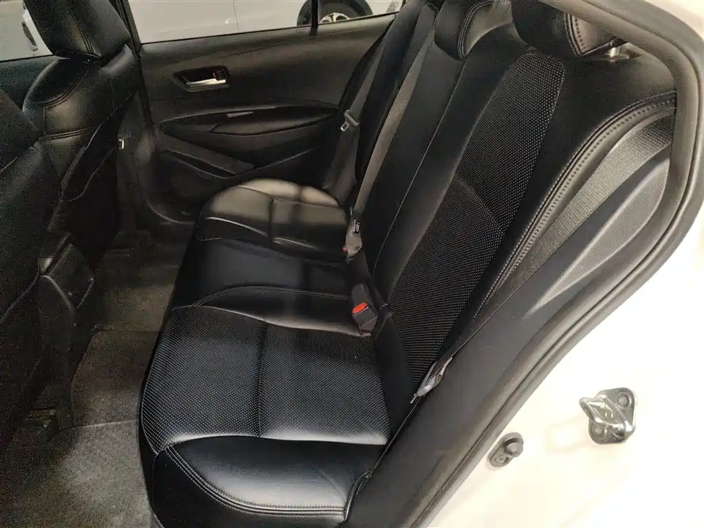 Toyota Corolla 2022 1.2T S-CVT Pioneer PLUS Edition фото 17