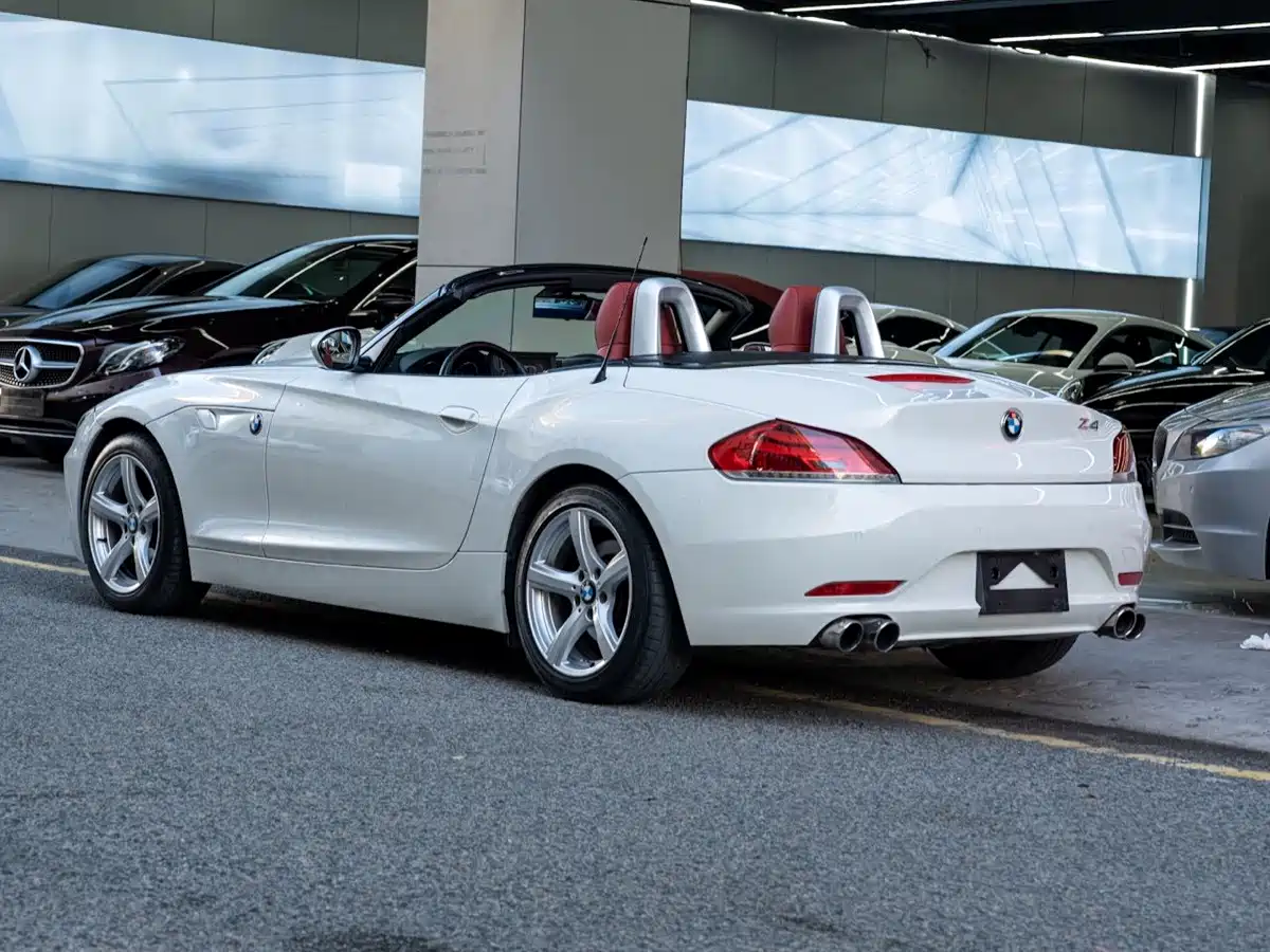 BMW Z4 2011 2011 sDrive23i Flame Limited Edition