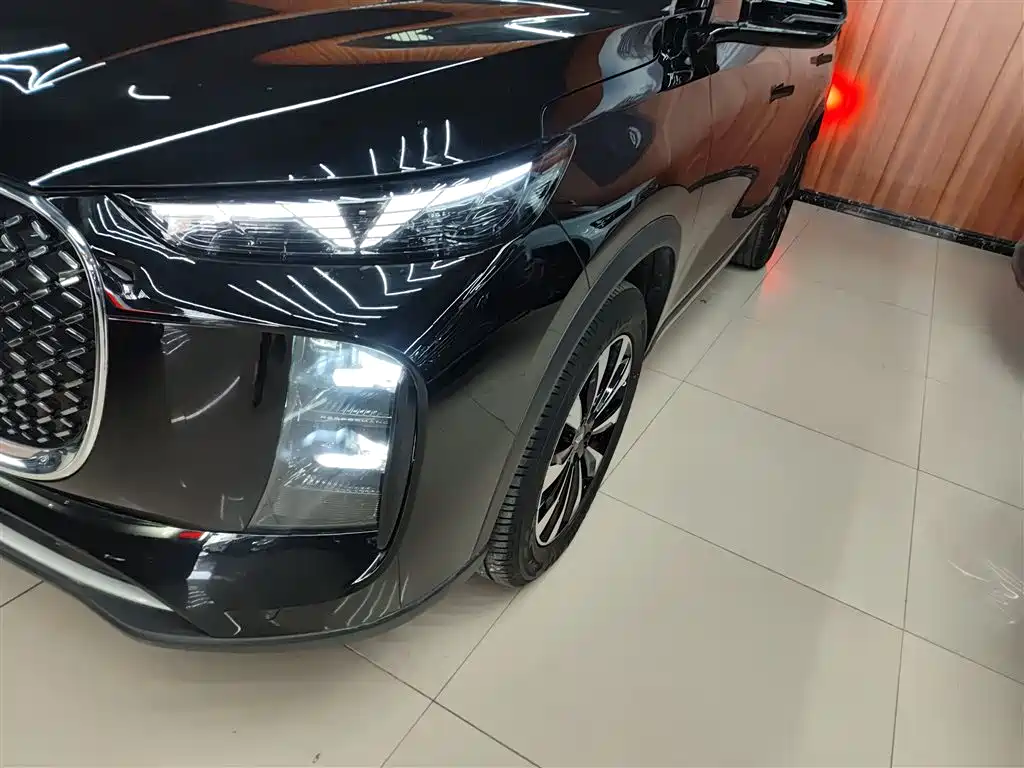 CHERY TIGGO 8 PLUS