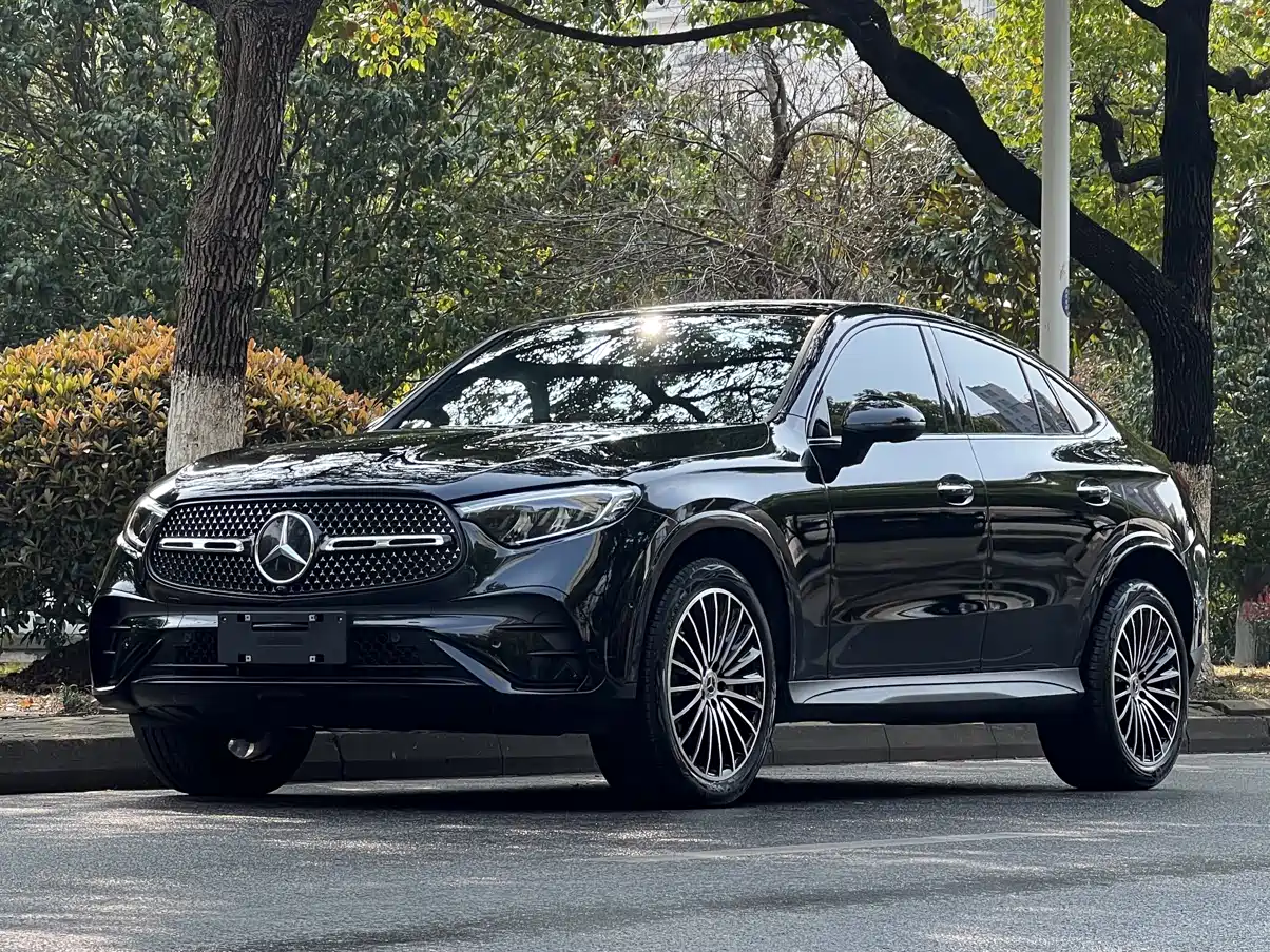 Mercedes-Benz GLC Coupe 2024 GLC 260 4MATIC Coupe SUV