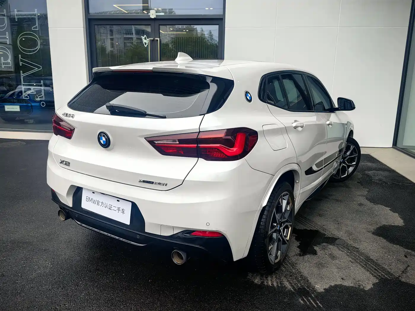 BMW X2 2022 sDrive25i Black Night Edition фото 9
