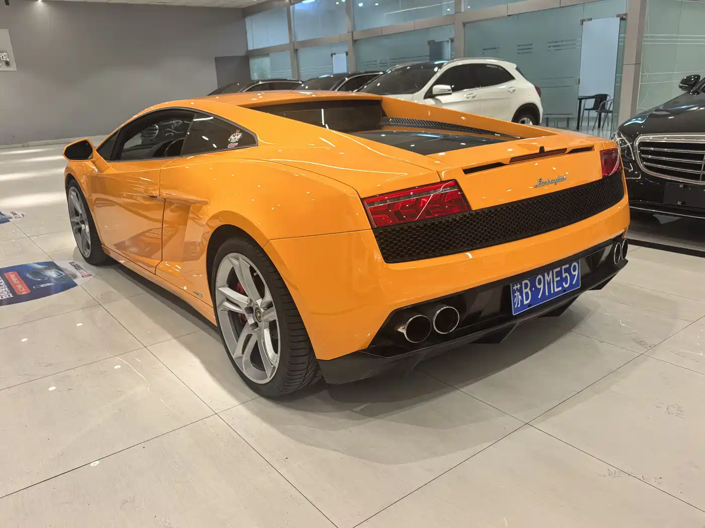 Lamborghini Gallardo 2012 LP 560-4 Gold Edition фото 7