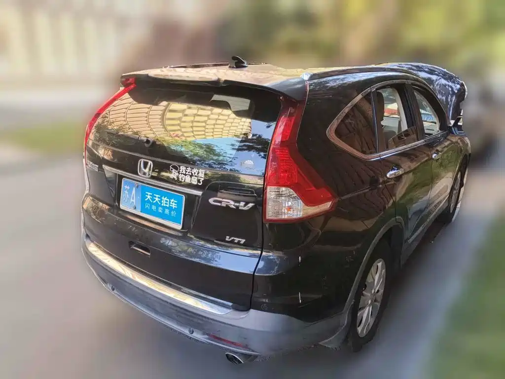 Фото 2 - Honda CR-V