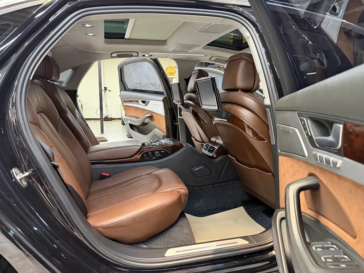 Audi A8 2013 A8L 55 TFSI quattro Premium фото 11