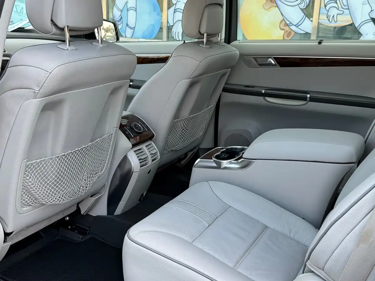 Mercedes-Benz R-Class 2011 R 350 L 4MATIC фото 10