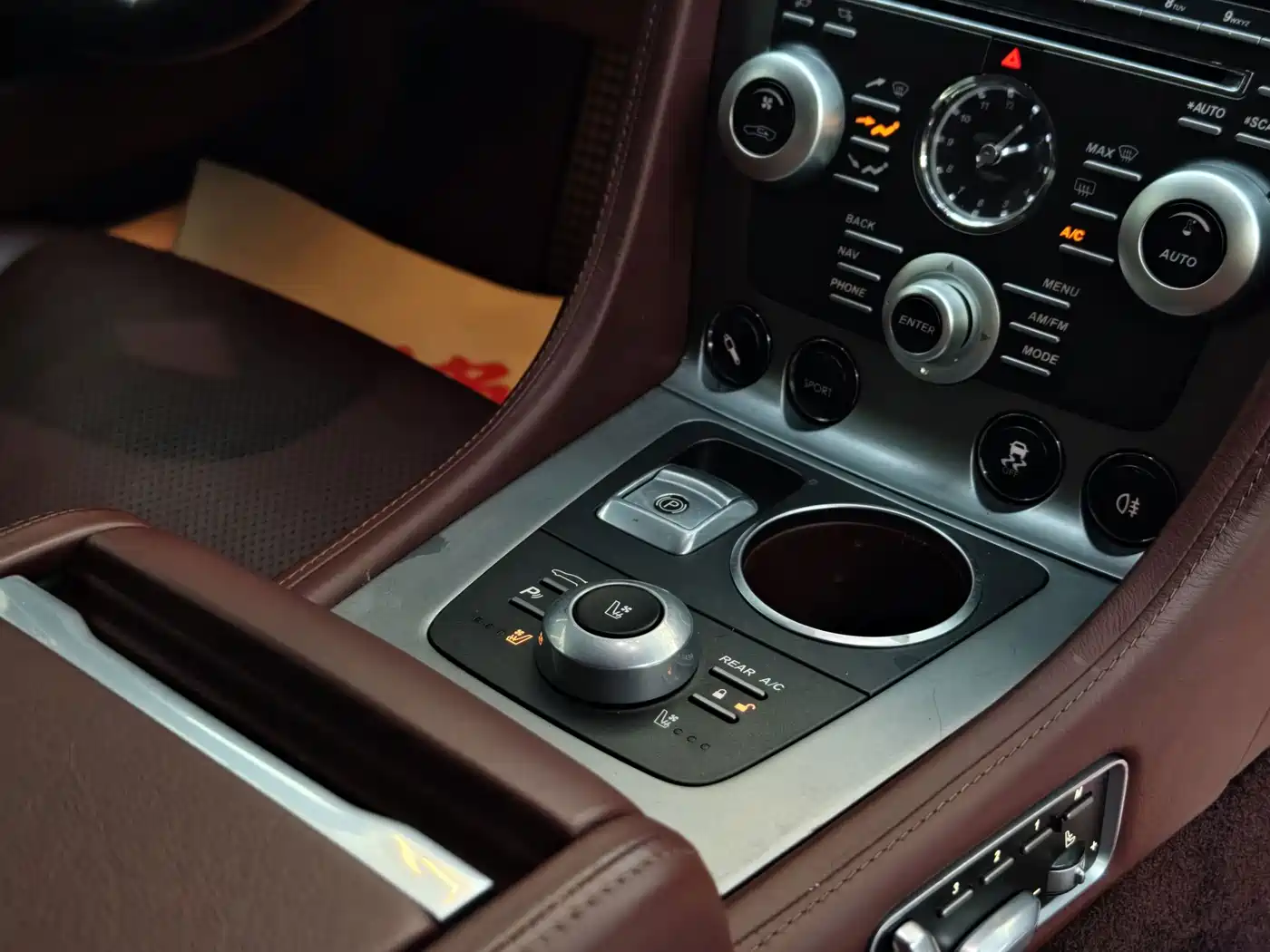 Aston Martin Rapide 2012 2010 6.0L