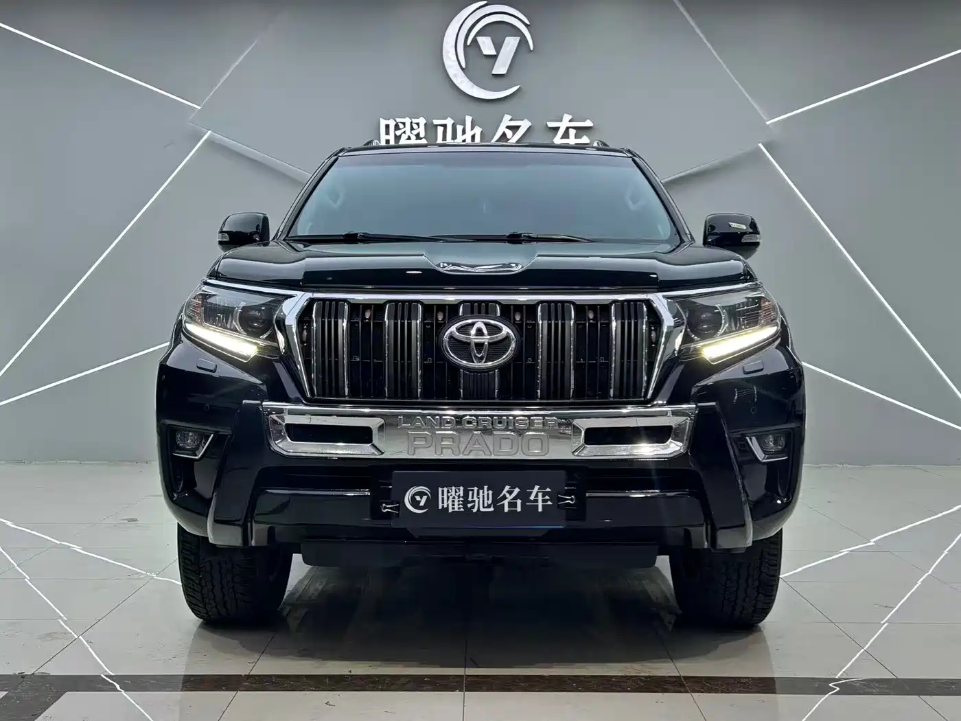 Toyota Prado 2018 3.5L Auto TX-L фото 2