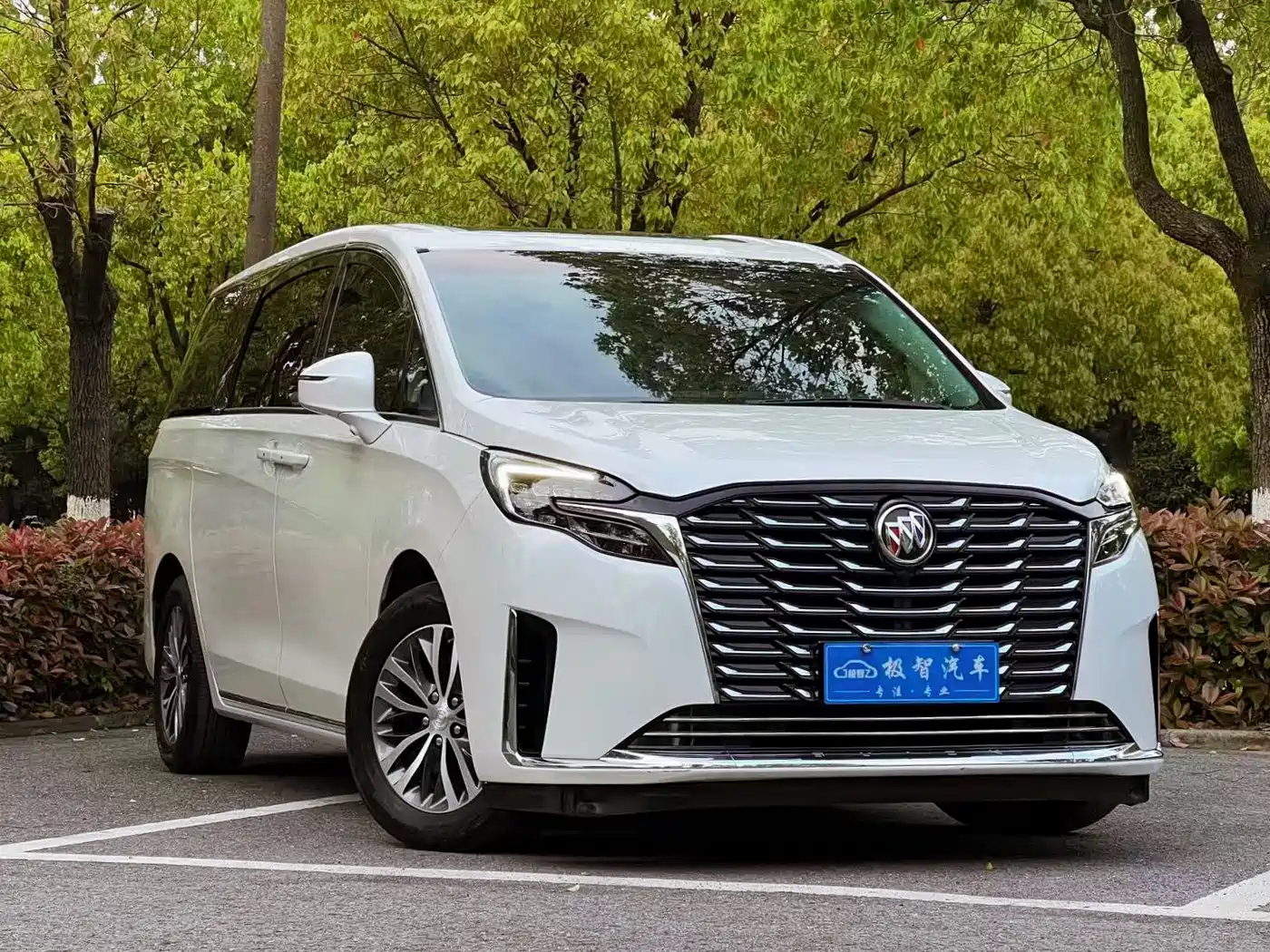 BUICK GL8