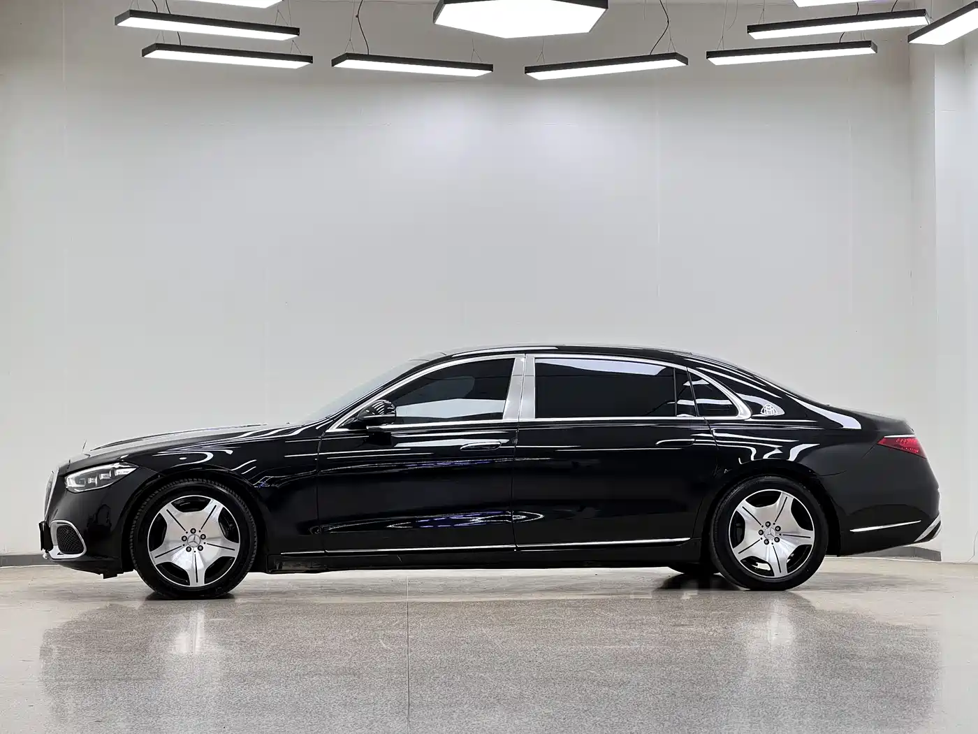 Mercedes-Benz Maybach S-Class 2024 S 480 4MATIC фото 4