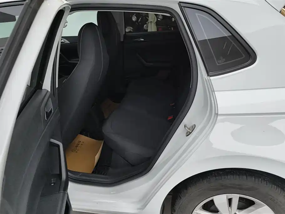 Volkswagen Polo 2023 2023 Facelift Plus 1.5L Auto Joyful Living Edition