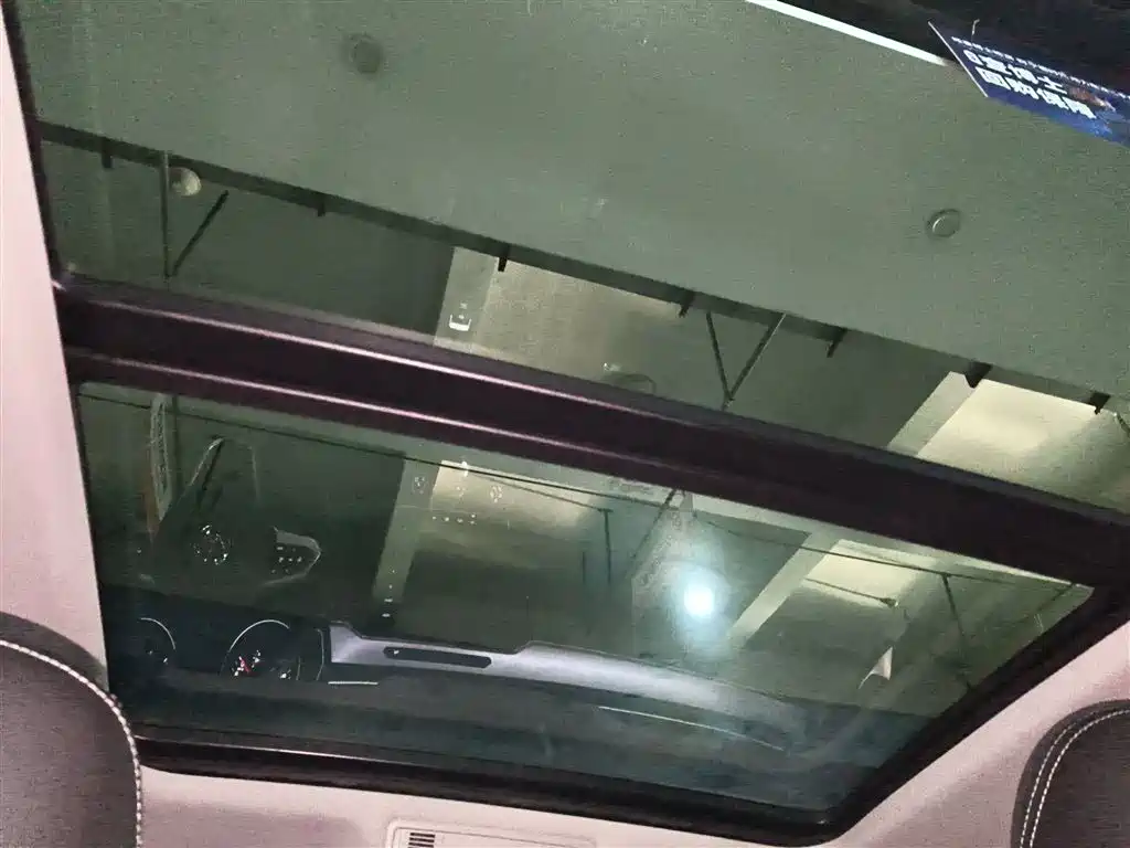 Volkswagen Magotan 2020 280TSI DSG Comfort фото 15