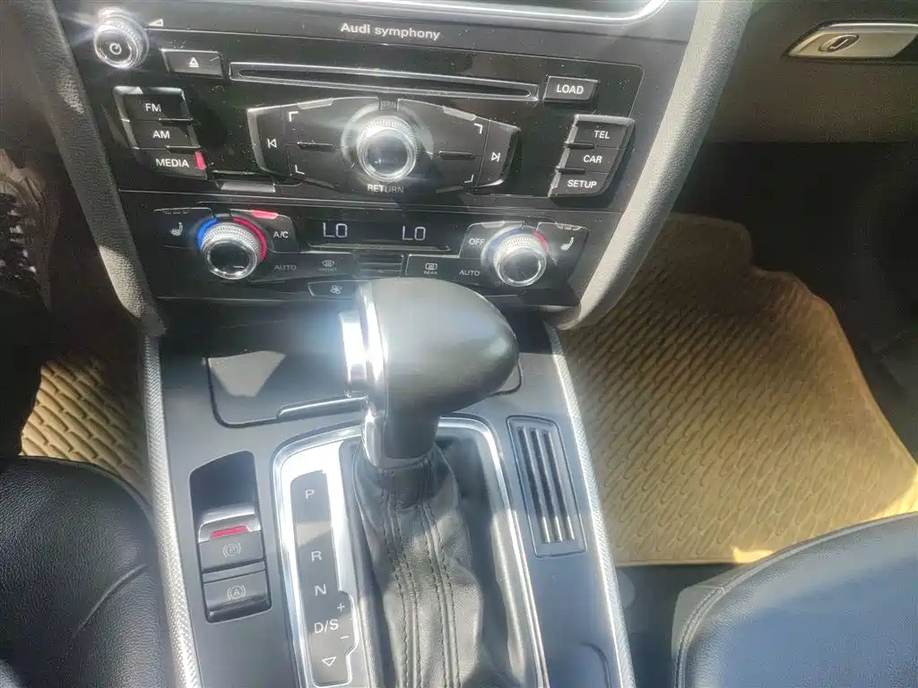 Audi A5 (Import) 2014 Cabriolet 45 TFSI фото 6