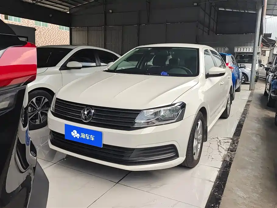 Volkswagen Lavida 2017 1.6L Automatic Trend Edition фото 2