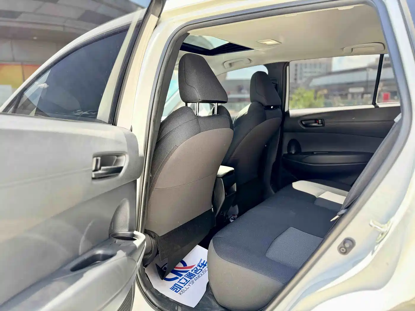 Toyota Frontlander 2023 2.0L CVT Leading Edition фото 10