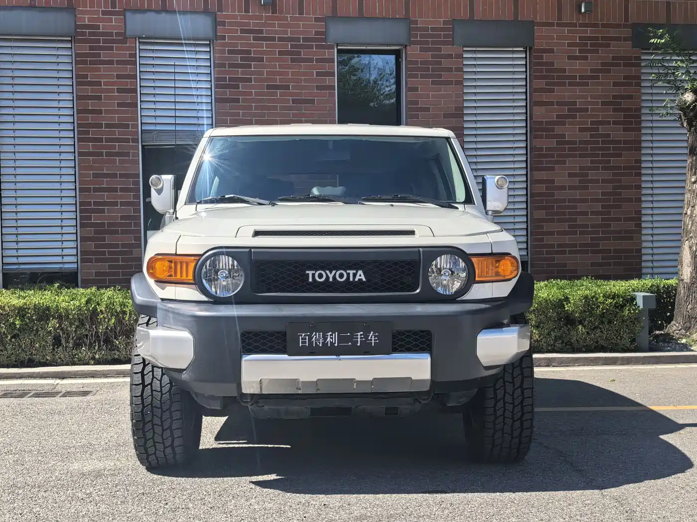 Toyota FJ Cruiser 2013 4.0L фото 3