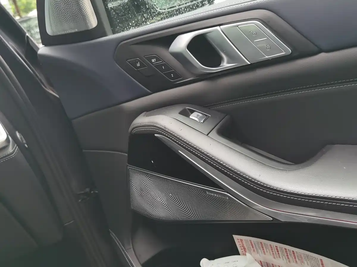 Фото 4 - BMW X7
