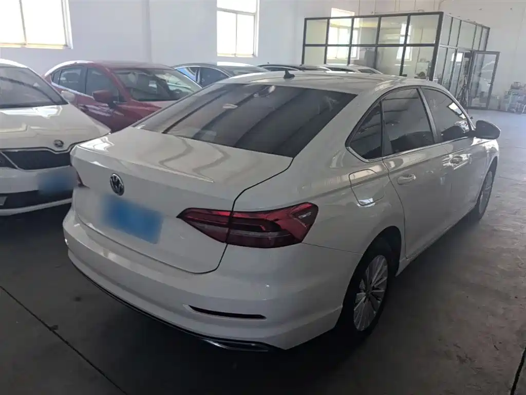 Volkswagen Lavida 2019 1.5L Automatic Comfort Edition China VI фото 7