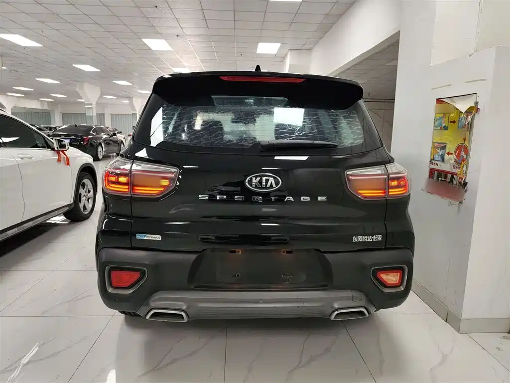 Kia Sportage 2019 2.0L Automatic Smart Luxury Edition фото 4