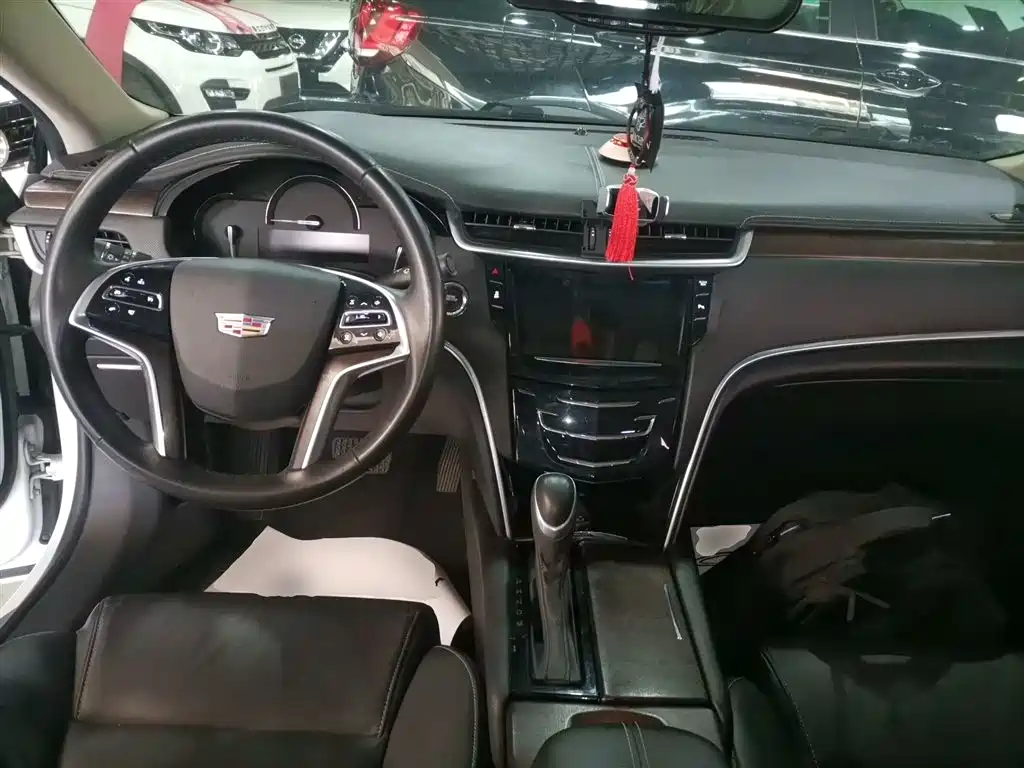 Cadillac XTS 2018 28T Elite фото 10