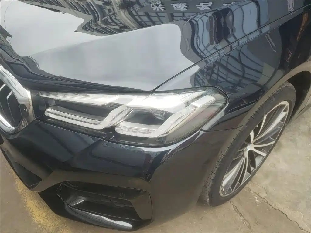 BMW 5 Series 2022 Facelift 530Li Leading M Sport Package фото 24