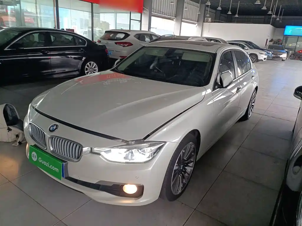 BMW 3 Series 2019 320Li Fashion Type фото 2