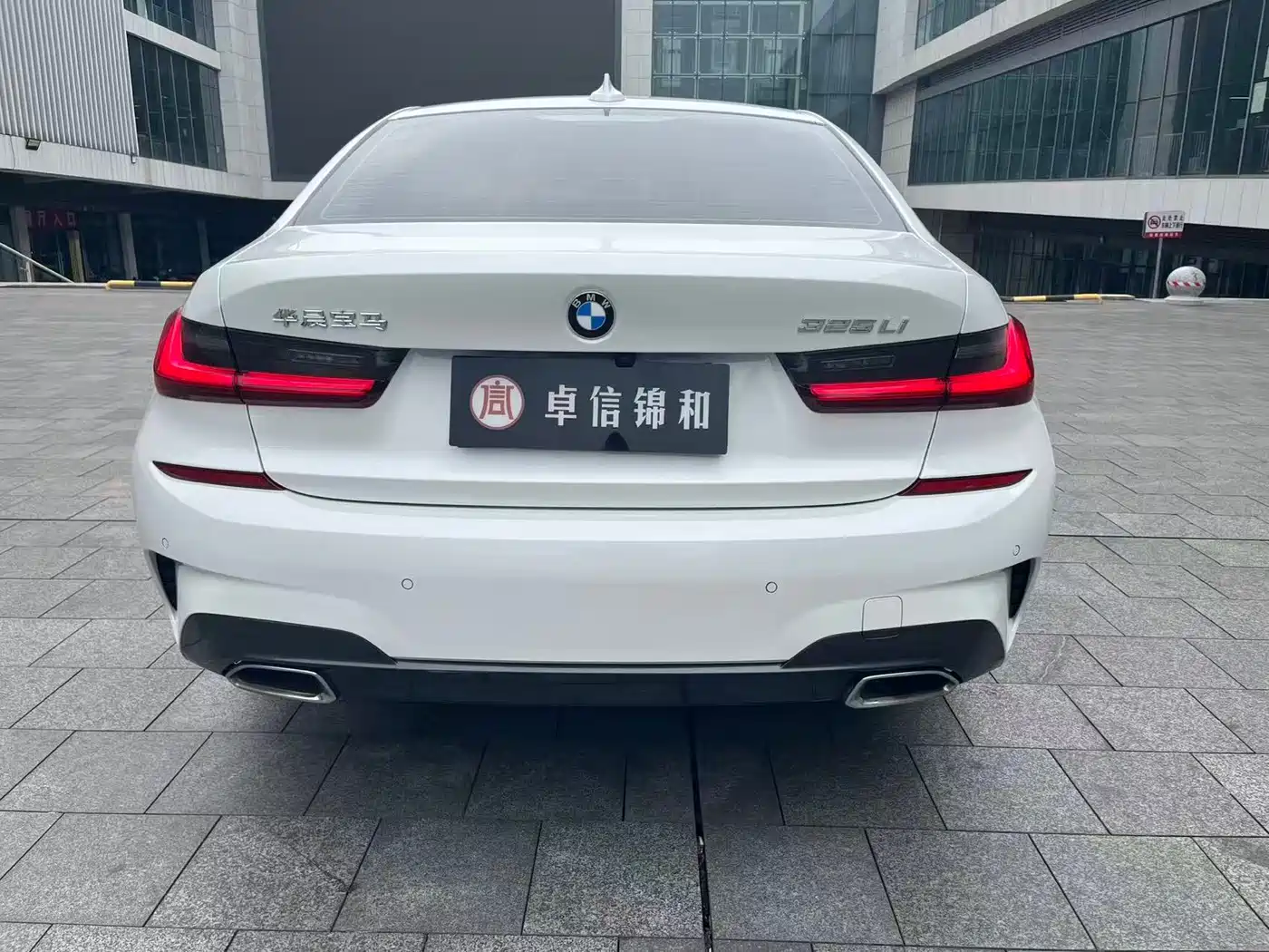 BMW 3 Series 2021 Second Facelift 325Li M Sport Package фото 10