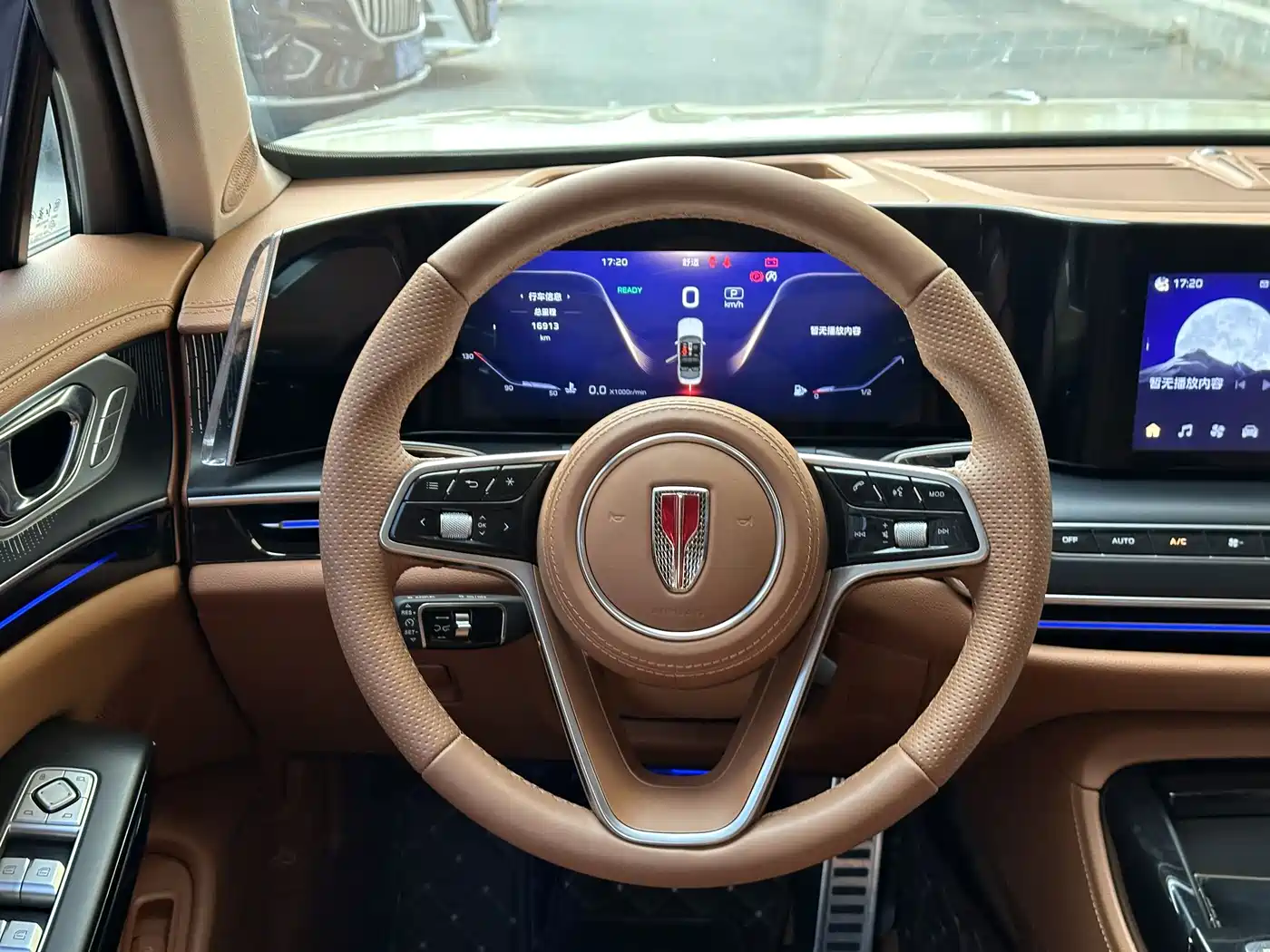 Hongqi H9 2024 2.0T Qichang Luxury Business Edition фото 23