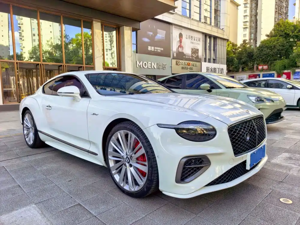 Bentley Continental Plug-in Hybrid 2025 2025 GT Ultimate Edition
