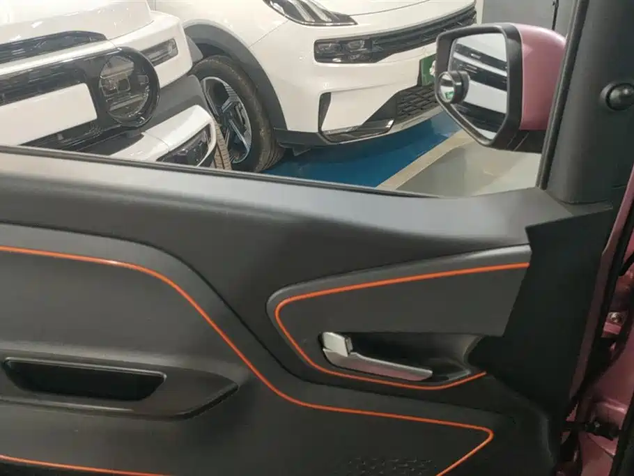 BAOJUN E100