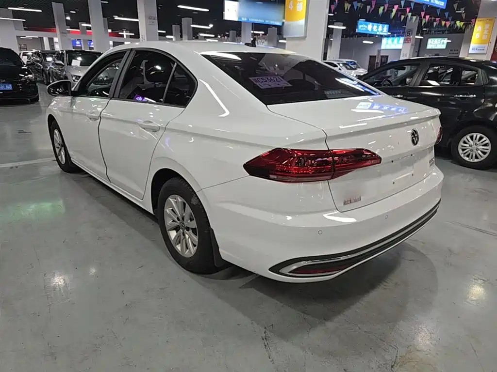 Volkswagen Bora 2023 200TSI DSG Comfort Edition фото 5